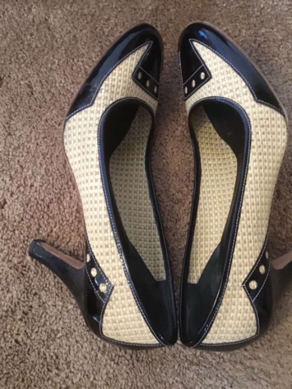 Prada Woven Raffia High Heels Cap Toe Patent Leather Heels (Size 8 1/2) - Picture 13 of 16